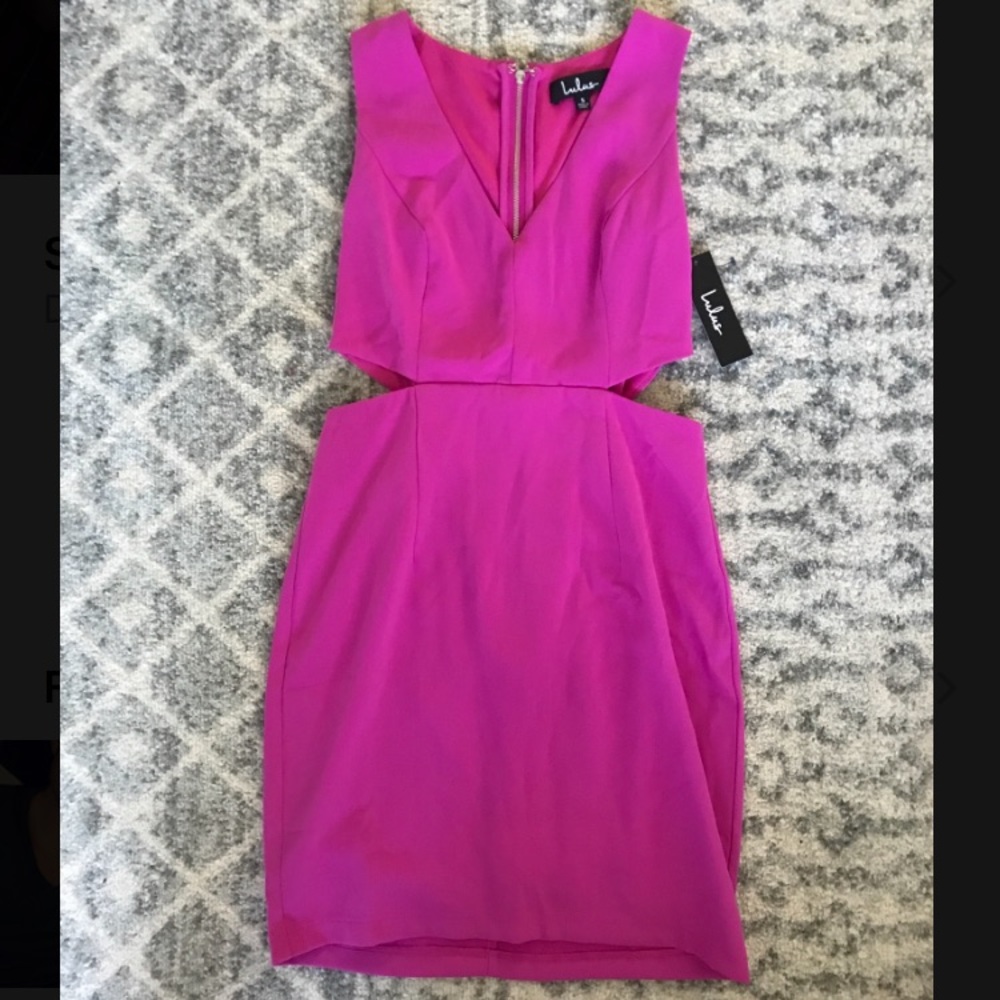 Lulu’s “Backstage Pass” Sleeveless Cutout Bodycon